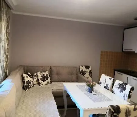 Uma Appartement Tuzla