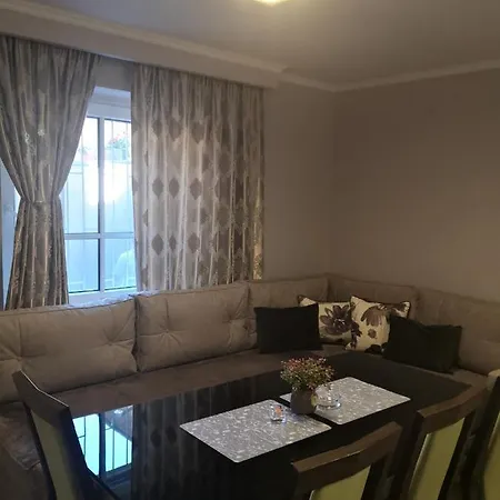 Uma Appartement Tuzla